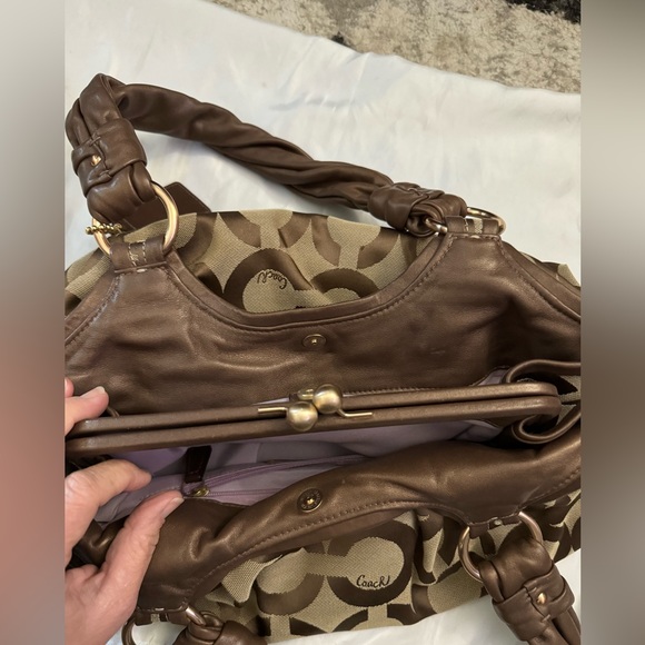 Coach purse - Picture 8 of 9